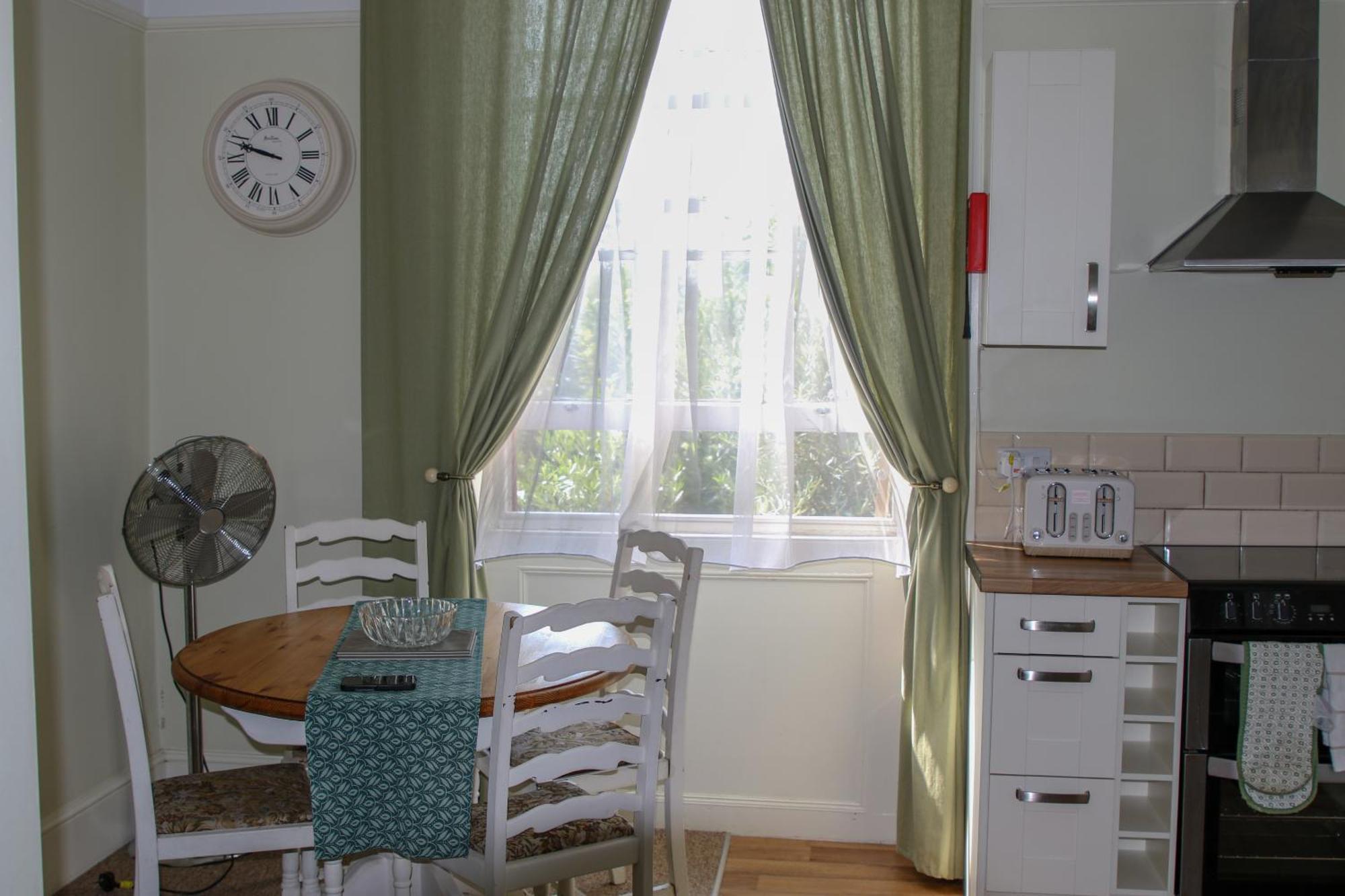 Spring Garden Apartments Gosport Esterno foto